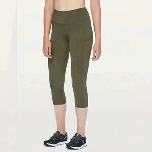 Lululemon Size 6 Fast & Free Cropped Legging 19” Nulux